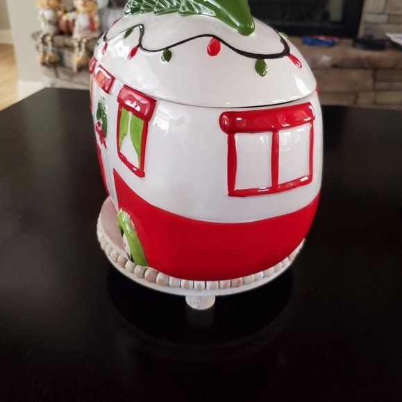 Retro Holiday Camper Cookie Jar-NWT - Picture 3 of 6